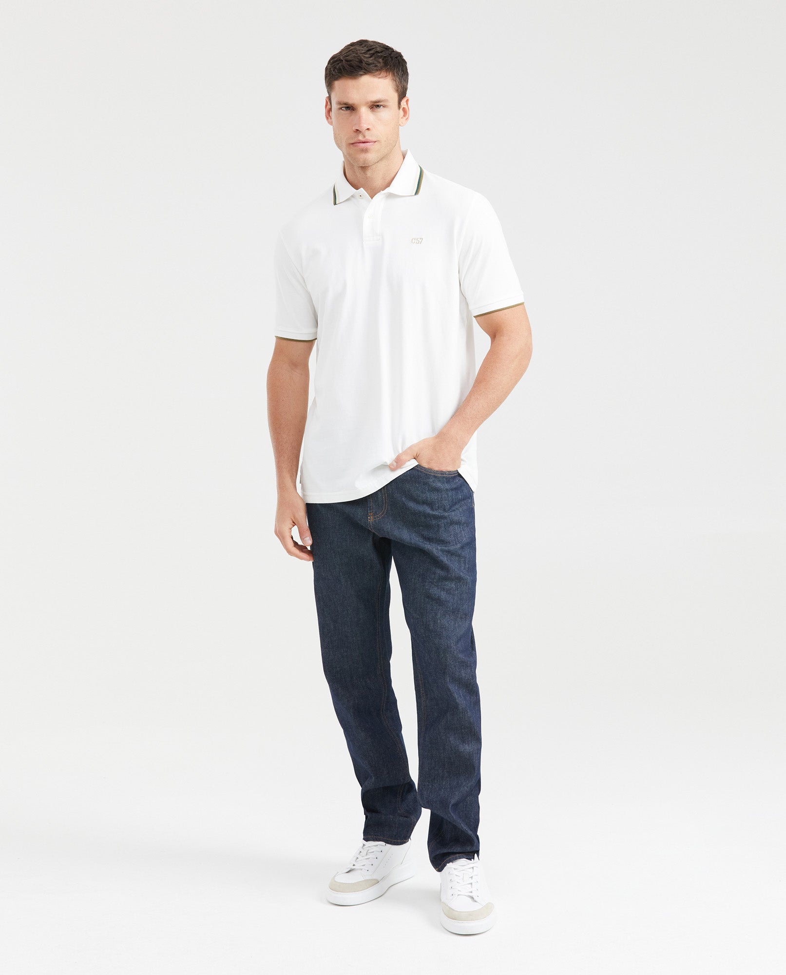 CRU110606
