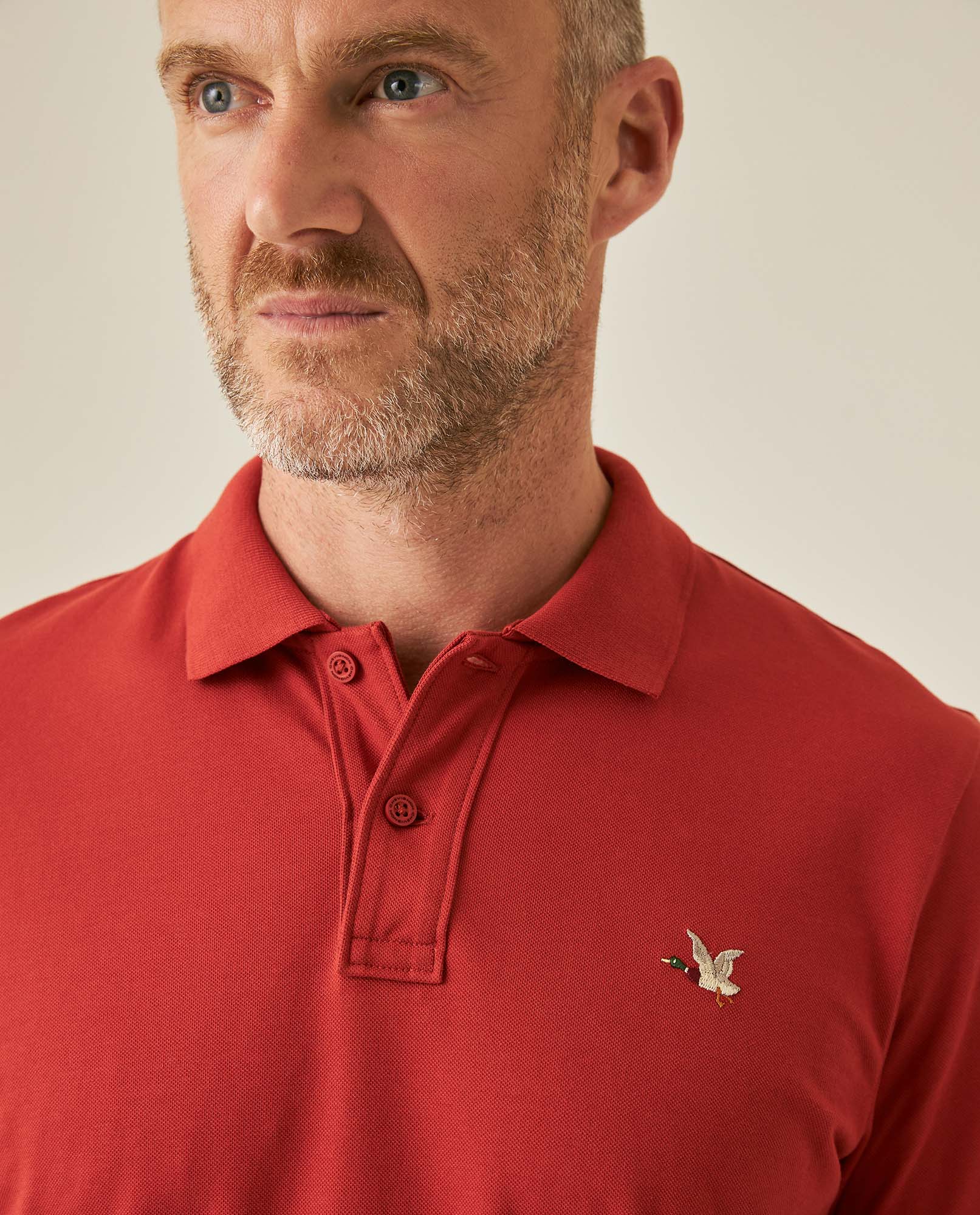 Mens Polo Slim Fit Short Sleeve Cotton Lycra Vibrant Embroidered Duck Cursive Sleeve Logo - Red 63_601H001_ROJ181449_5