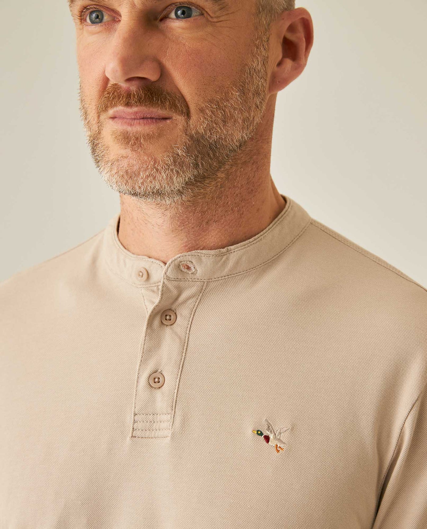 Mens Polo Slim Fit Mandarin Collar Sanforized Cotton Elastane Red Contrast Cuffs Side Vents - Beige 63_601H002_BEI161010_5