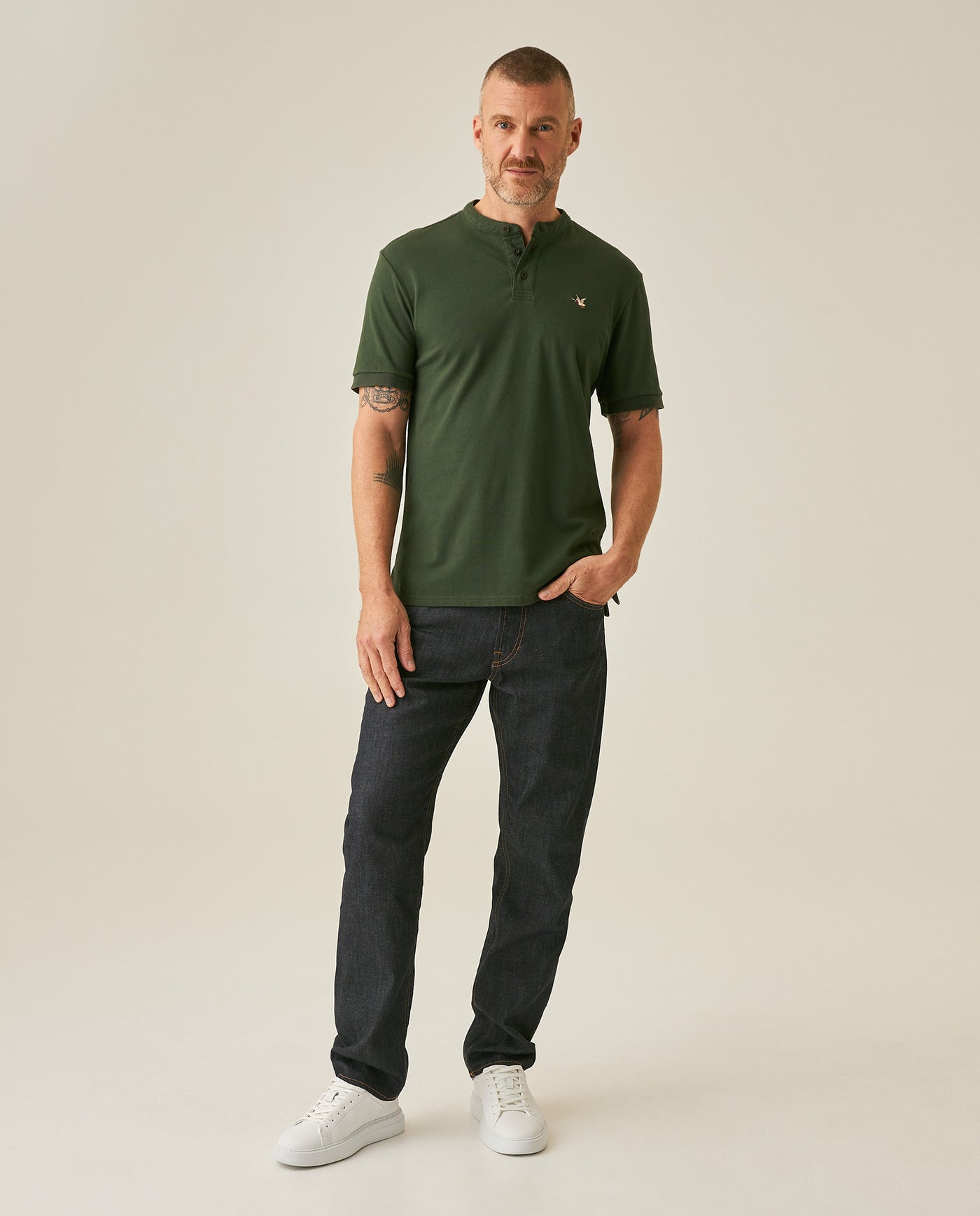 Mens Polo Slim Fit Mandarin Collar Sanforized Cotton Elastane Red Contrast Cuffs Side Vents - Green 63_601H002_VER190509_4