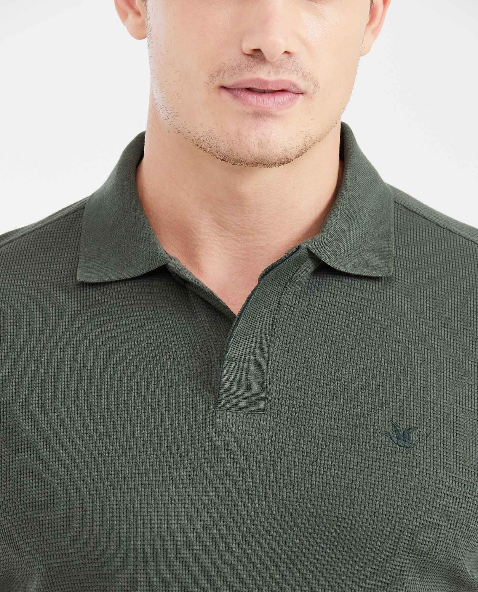Slim Fit Polo Shirt with Waffle Texture and Hidden Buttons for Men - Green 602G010 - 3