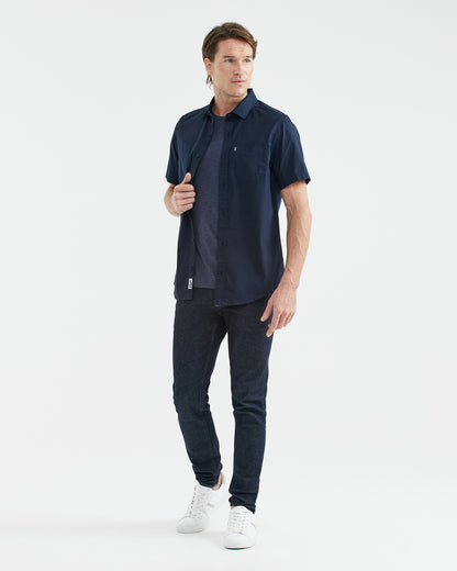 SLIM FIT SHORT-SLEEVE SHIRT IN BLUE