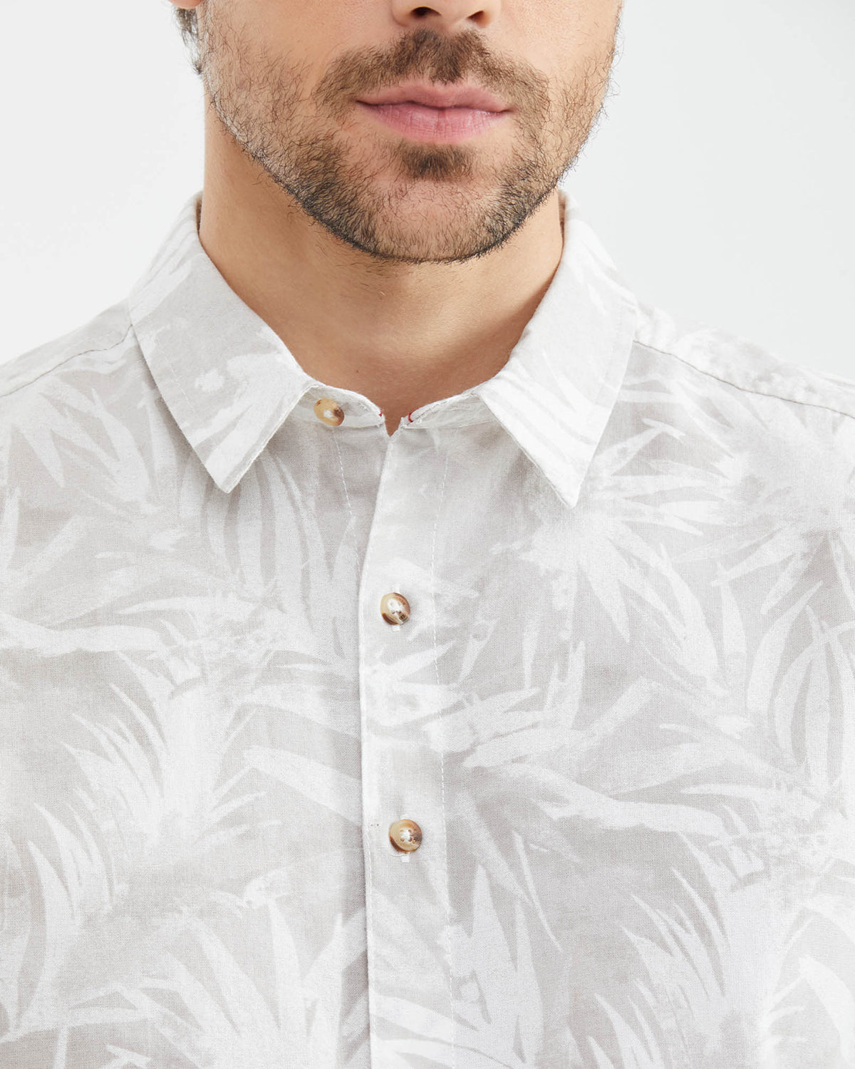 WHITE & GRAY GRAPHIC SHORT-SLEEVE COTTON SHIRT