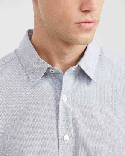 NEW CLASSIC FIT STRIPED SHIRT