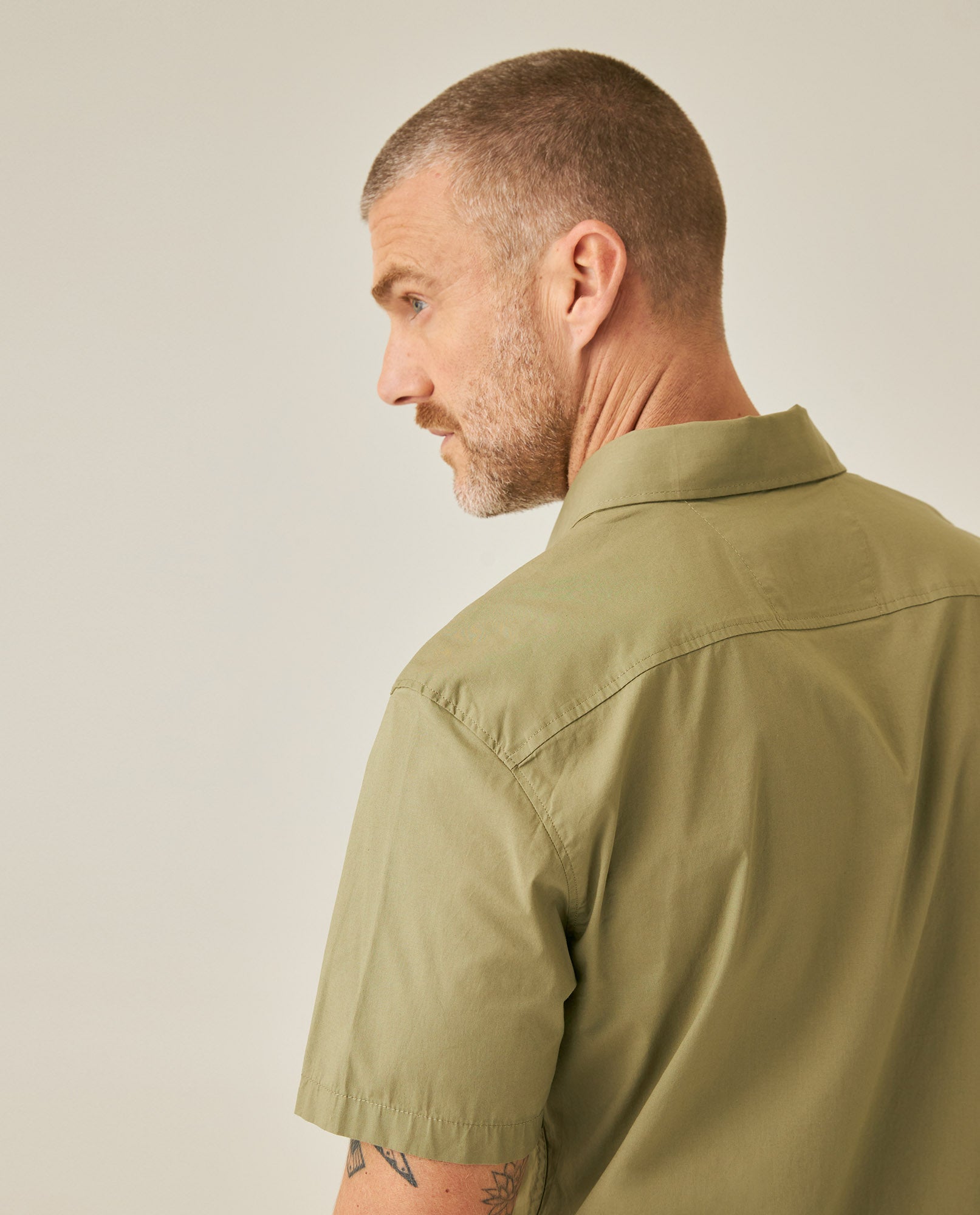 Mens Shirt Short Sleeve Slim Fit Spread Collar Poplin Cotton Lycra Woven Pocket Label - Green 63_611H001_VER170115_7