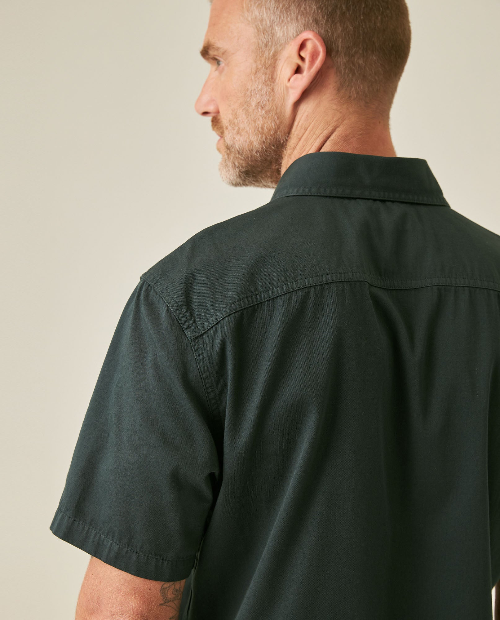Mens Shirt Short Sleeve Slim Fit Twill Cotton Tone on Tone Duck Embroidery Marked Buttons - Green 63_611H002_VER195350_7