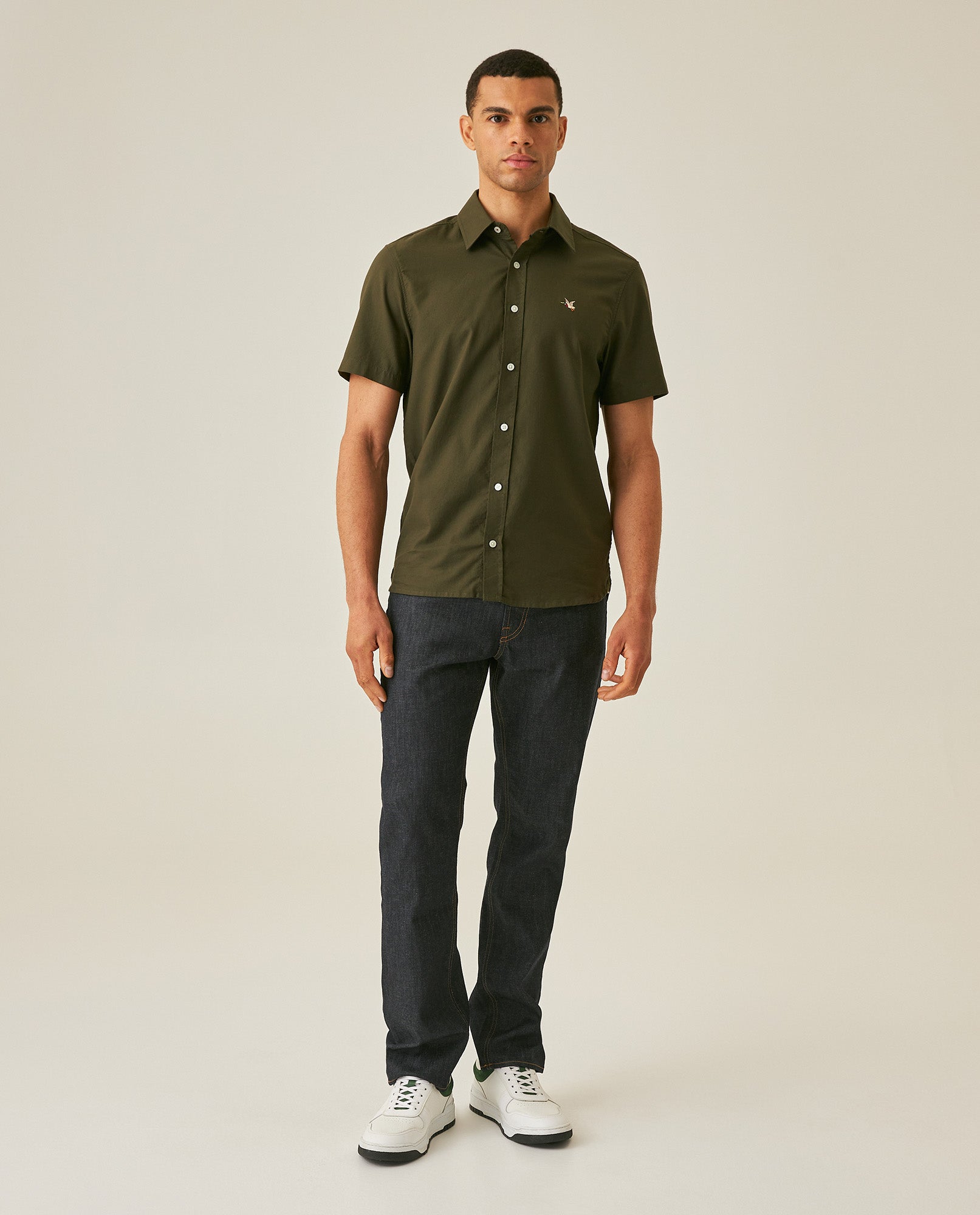 Mens Shirt Short Sleeve Slim Fit Oxford Cotton Vibrant Duck Raw Contrast Button Red Side Details - Green 63_611H026_VER190414_4