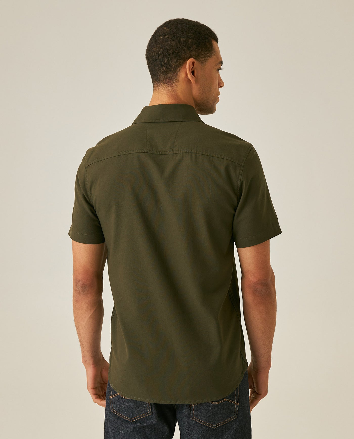 Mens Shirt Short Sleeve Slim Fit Oxford Cotton Vibrant Duck Raw Contrast Button Red Side Details - Green 63_611H026_VER190414_6