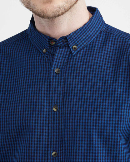 SLIM FIT COTTON INDIGO SQUARED SHIRT IN BLUE