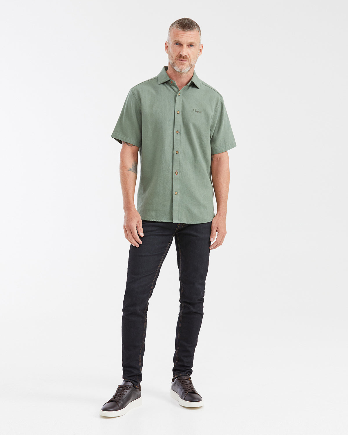 Classic fit short sleeve linen Shirt in green Color