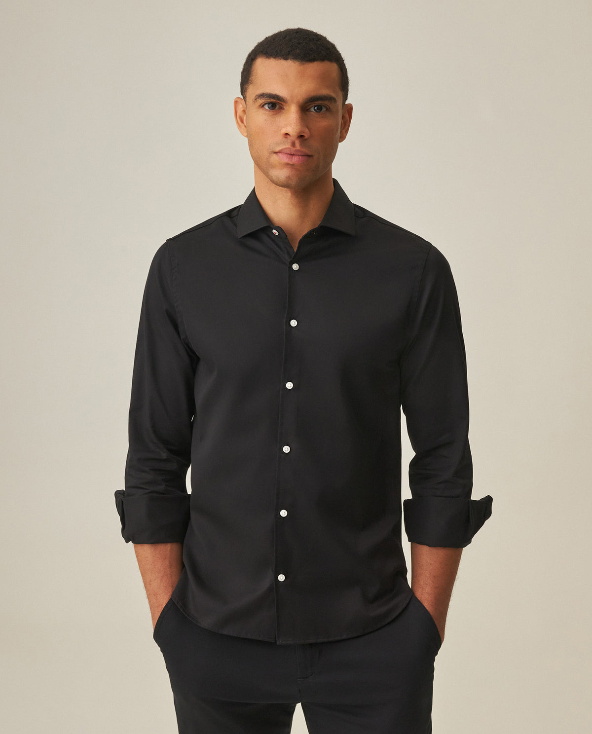 Men´s Regular Fit Shirt - Black 63_612H010_NEG194007_3