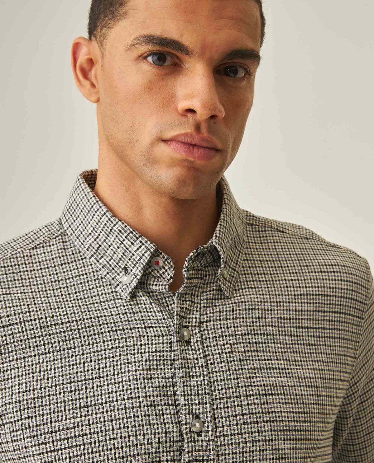 Men´s Slim Fit Shirt - Black 63_612H015_NEG194007_5