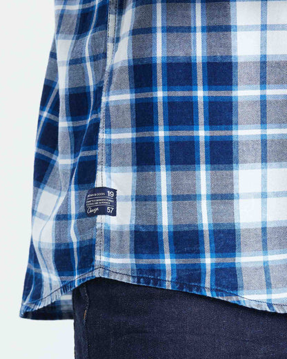 SLIM FIT PLAID SHIRT