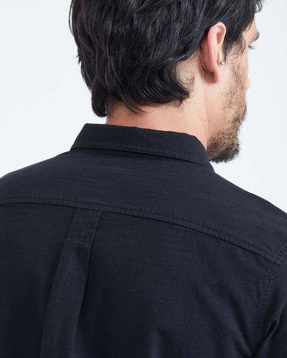 CLASSIC FIT FLAMA SHIRT IN BLACK