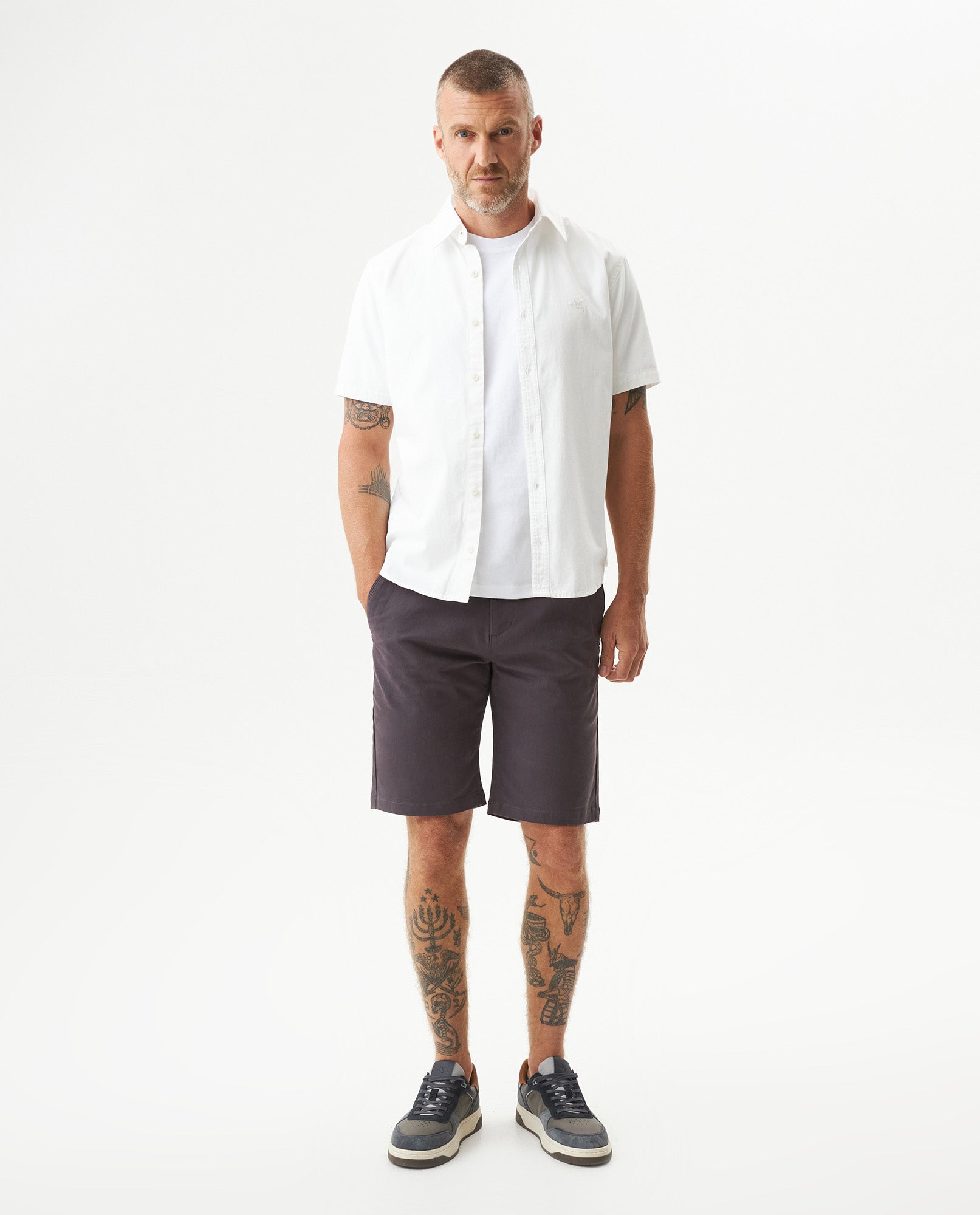 Men's Short Sleeve Slim Fit Button-Down Shirt in Cotton, Nautical - 3