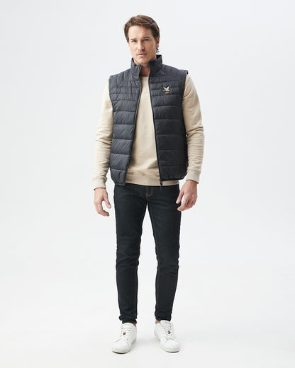 QUILTED TOGS PUFFER VEST IN BLACK