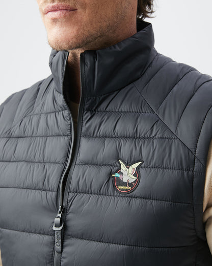 QUILTED TOGS PUFFER VEST IN BLACK