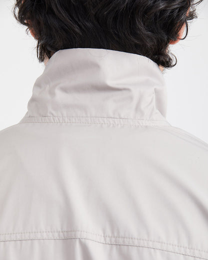 HIGH NECK JACKET IN BEIGE
