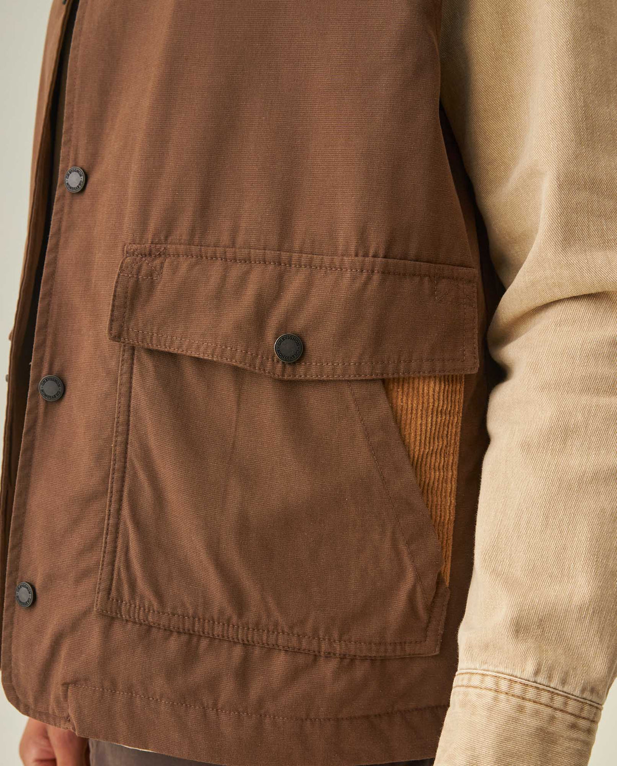 Vest for Men - Brown 63_622H020_CAF190916_5