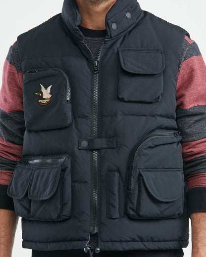COMBAT TOGS QUILTED VEST IN BLACK