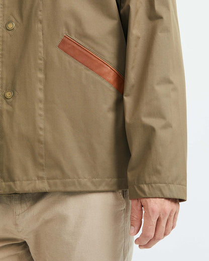 WATER RESISTANT HOODED PARKA IN GREEN