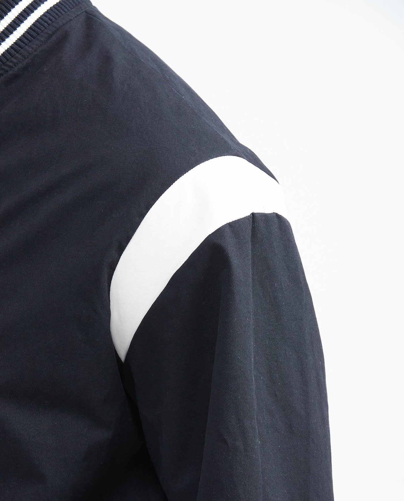 Men's Bomber Jacket Piped Pockets Contrast Armhole Ribbed in Cotton - 5