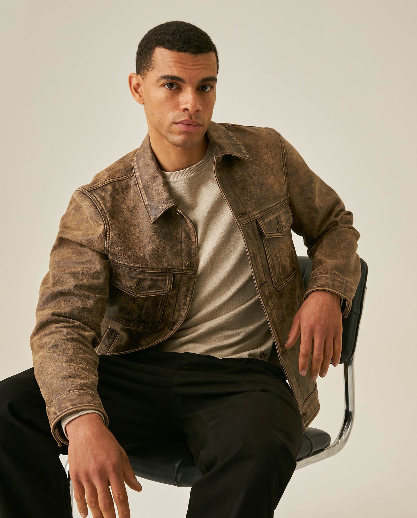 Men´s Sheepskin Trucker Jacket - Brown 63_627H207_CAF170808_4