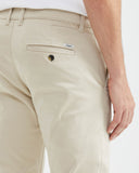 SLIM FIT CHINOS IN ECRU