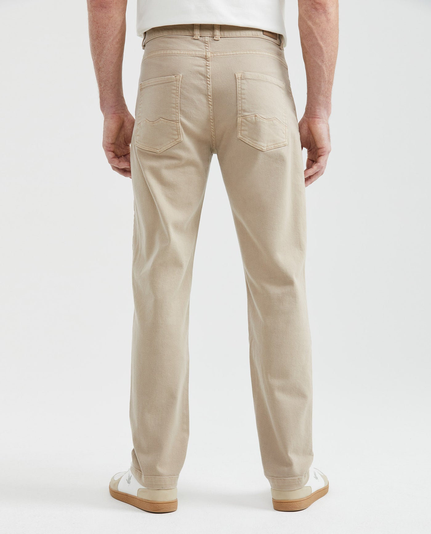 Men's 5-Pocket Regular Fit Dyed Pants Leather Label Rivets in Cotton Stretch Blend - 4