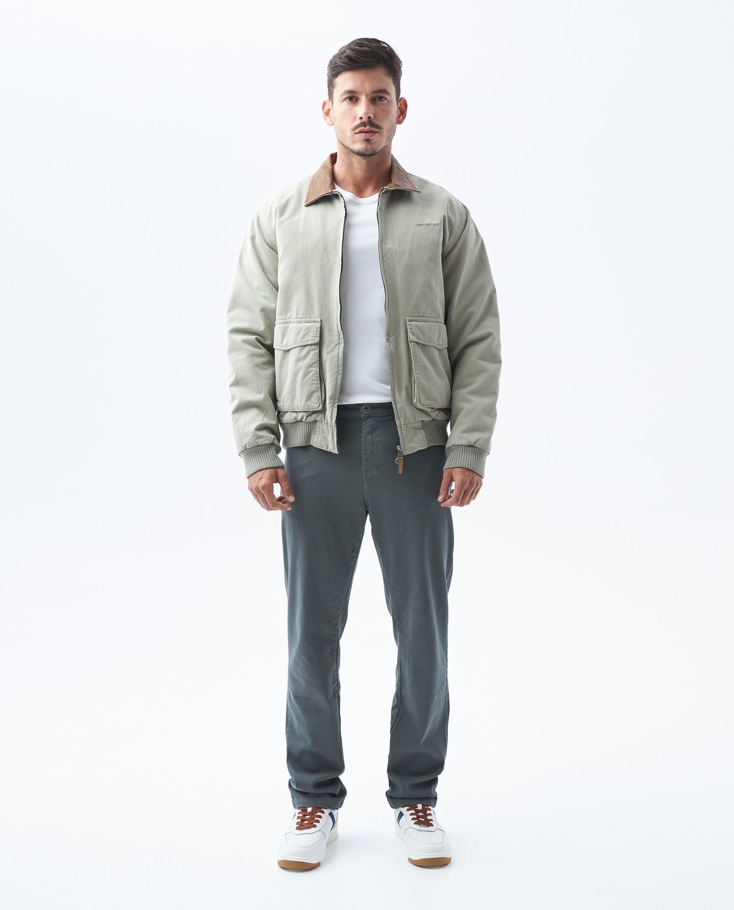 Men's Pants, Regular Fit Straight Leg - Traditional 5 Pocket Design - Green - 2