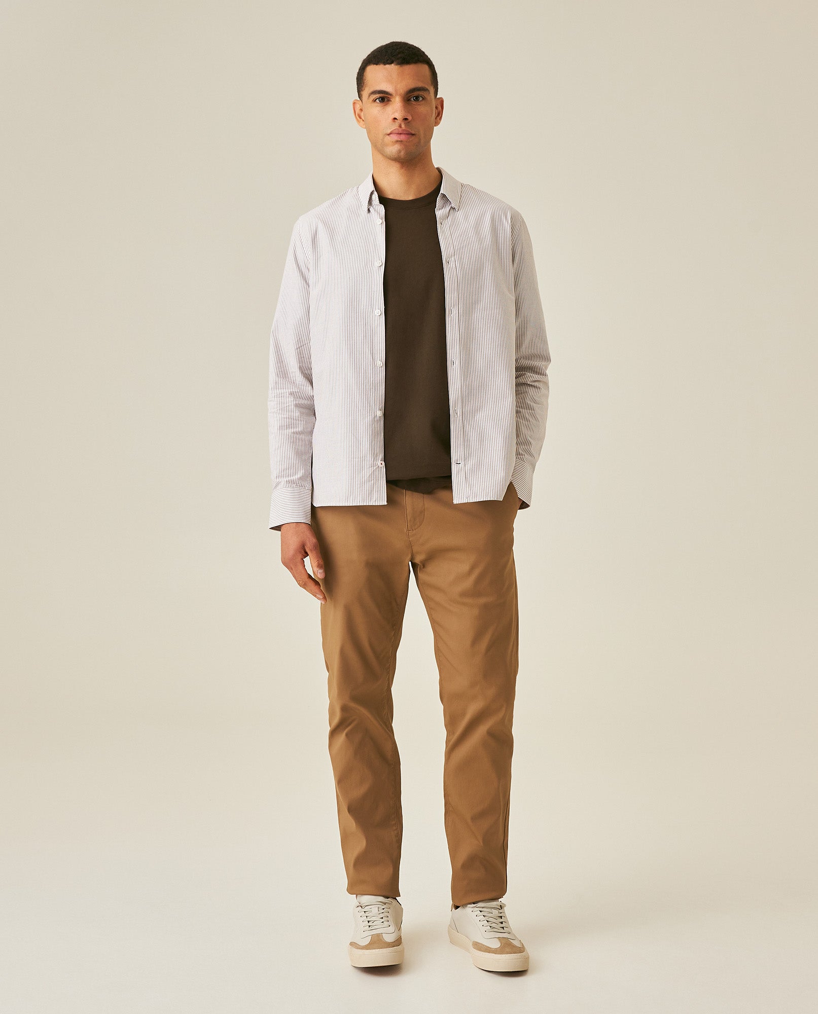 Mens Chino Pants Mid Rise Bootcut Cotton Elastane Piping Pockets Buttons Label Over Piping - Brown 63_631H000_CAF181018_4