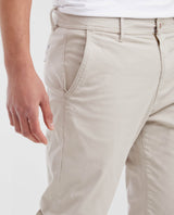 Pantalón Tipo Chino Regular Fit Boot Cut para Hombre - Beige 63_632G000_BEI156307_4