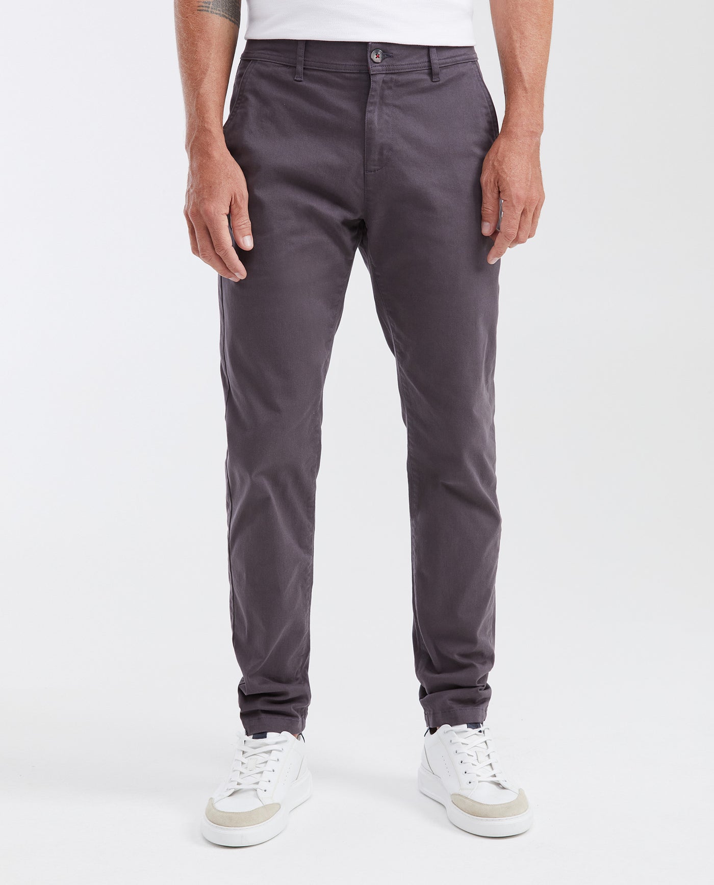 Pantalón Tipo Chino Regular Fit Boot Cut para Hombre - Gray 63_632G000_GRI190201_0