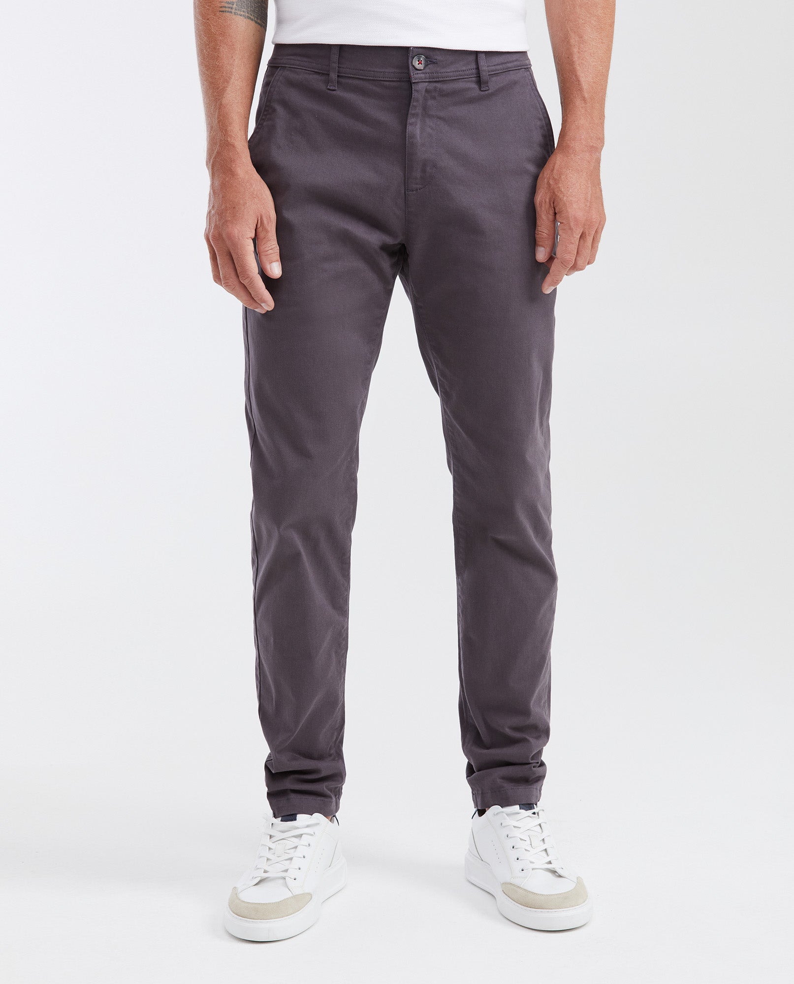 Pantalón Tipo Chino Regular Fit Boot Cut para Hombre - Gray 63_632G000_GRI190201_0