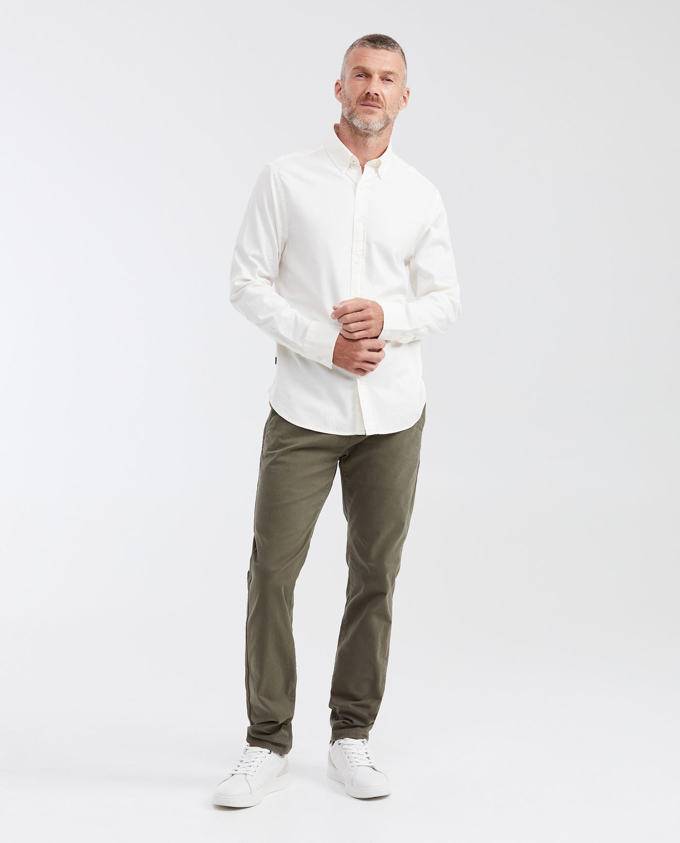 Pantalón Tipo Chino Regular Fit Boot Cut para Hombre - Green 63_632G000_VER190415_3