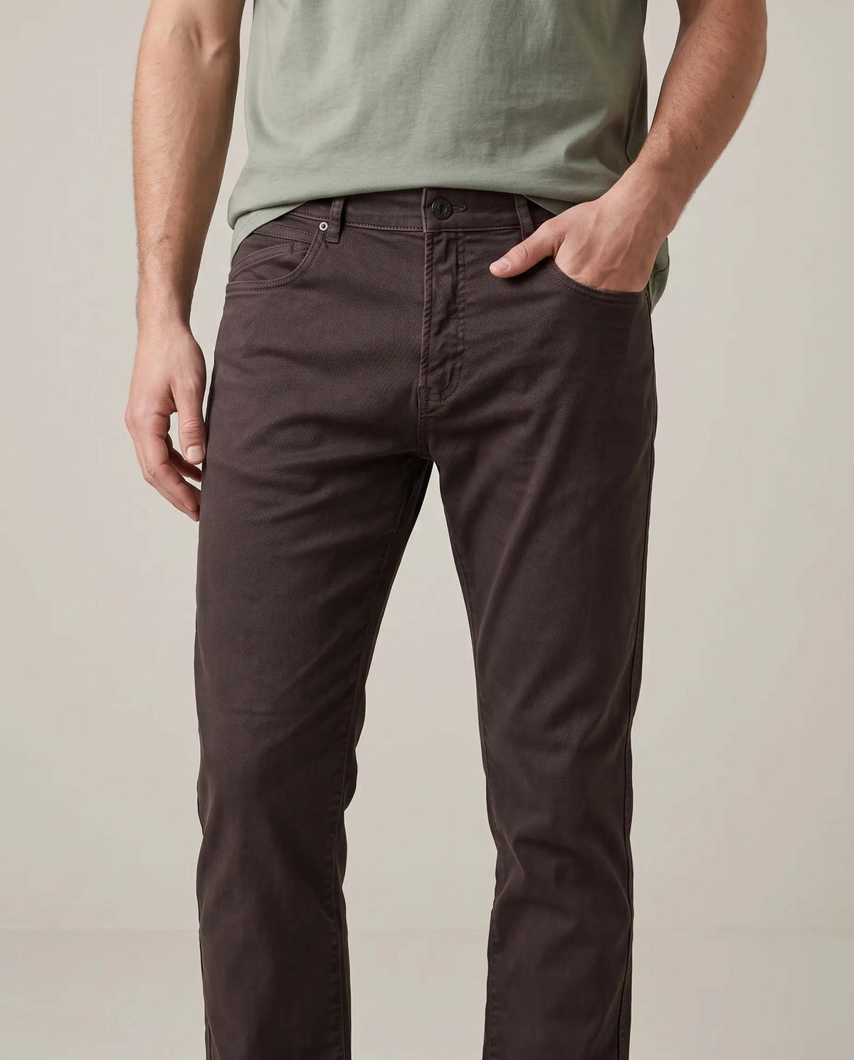 Men's Medium Rise 5-Pocket Relaxed Boot Pants with Peach Touch and Reserve Dye in Cotton-Elastane 63_632G008_CAF181314_3