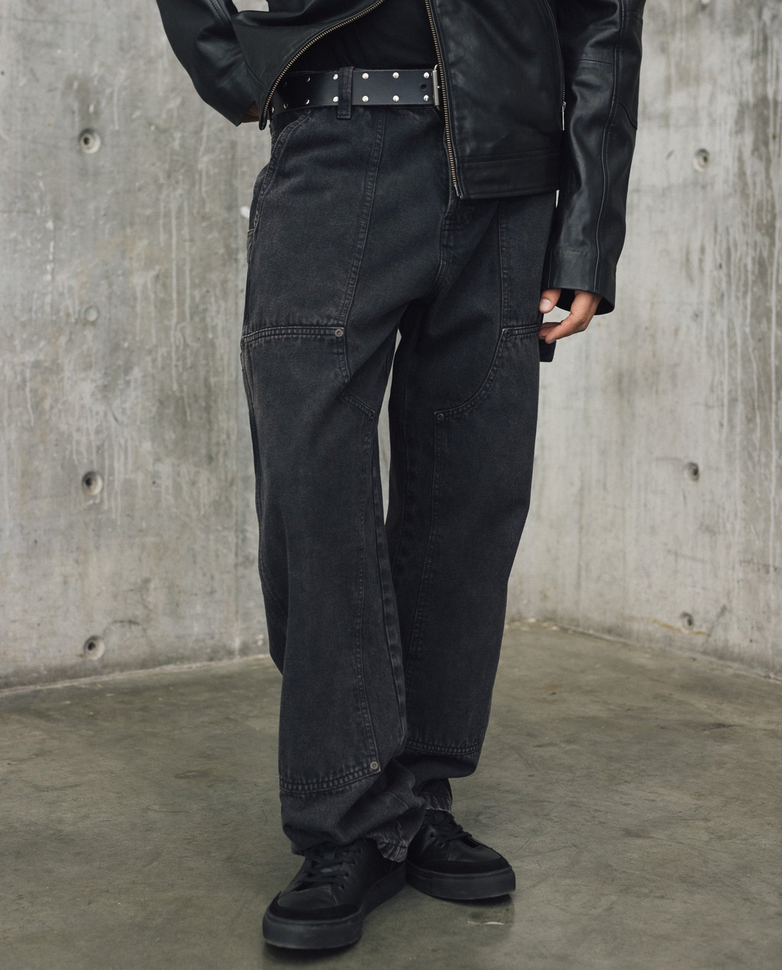Mens Bootcut Cargo Pants - Special Collection - Black 63_632H200_NEG194007_3