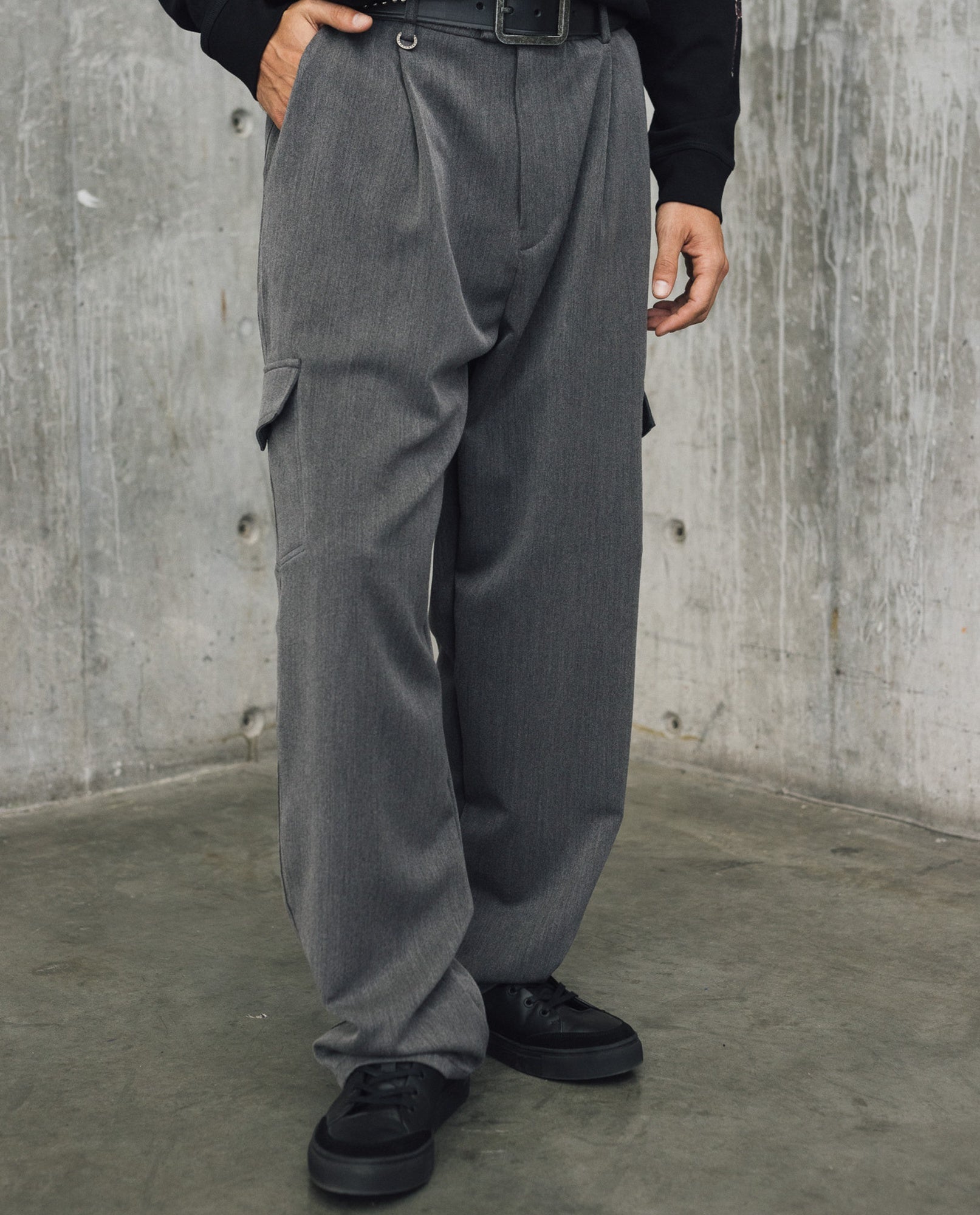 Mens Tailored Cargo Pants - Special Collection - Black 63_632H201_NEG194007_3