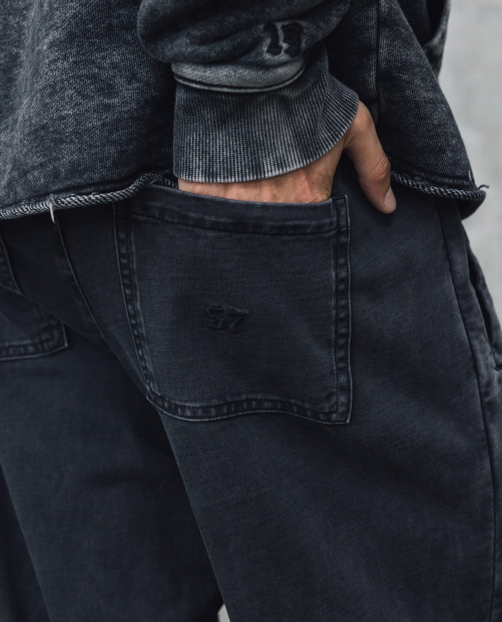 Mens Pants - Special Collection - Black 63_632H203_NEG194007_4
