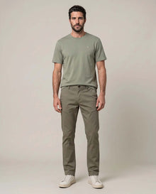 Men´s Tapered Chino Pants - Green 63_635H103_VER190622_0