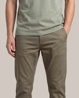 Men´s Tapered Chino Pants - Green 63_635H103_VER190622_3