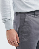 CHINOS GRIS COUPE REGULIÈRE