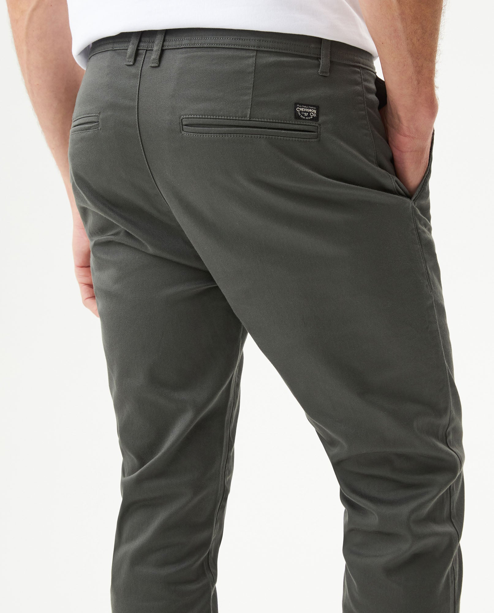 Pantalón Rocket para Hombre - Gray 63_639G000_GRI180000_7