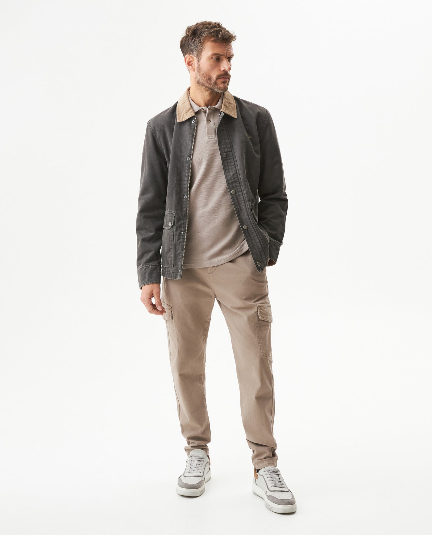 Men's Cargo Pants Regular Fit Mid Rise in Cotton Stretch Blend, Festive - 3