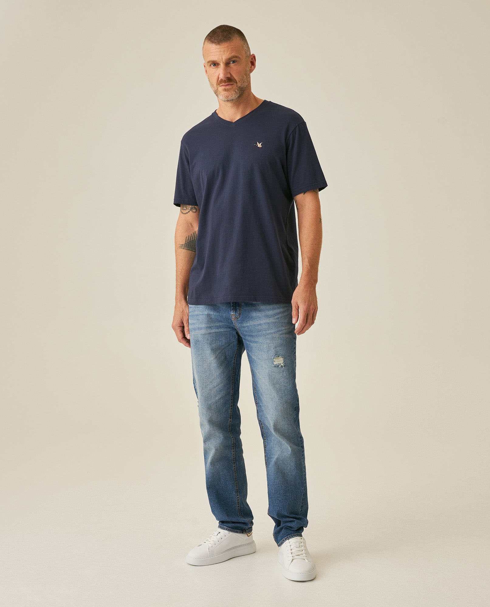 Mens T-Shirt Slim Fit Short Sleeve V-Neck Cotton Vibrant Embroidered Duck Heart Point - Blue 63_641H000_AZU194011_4