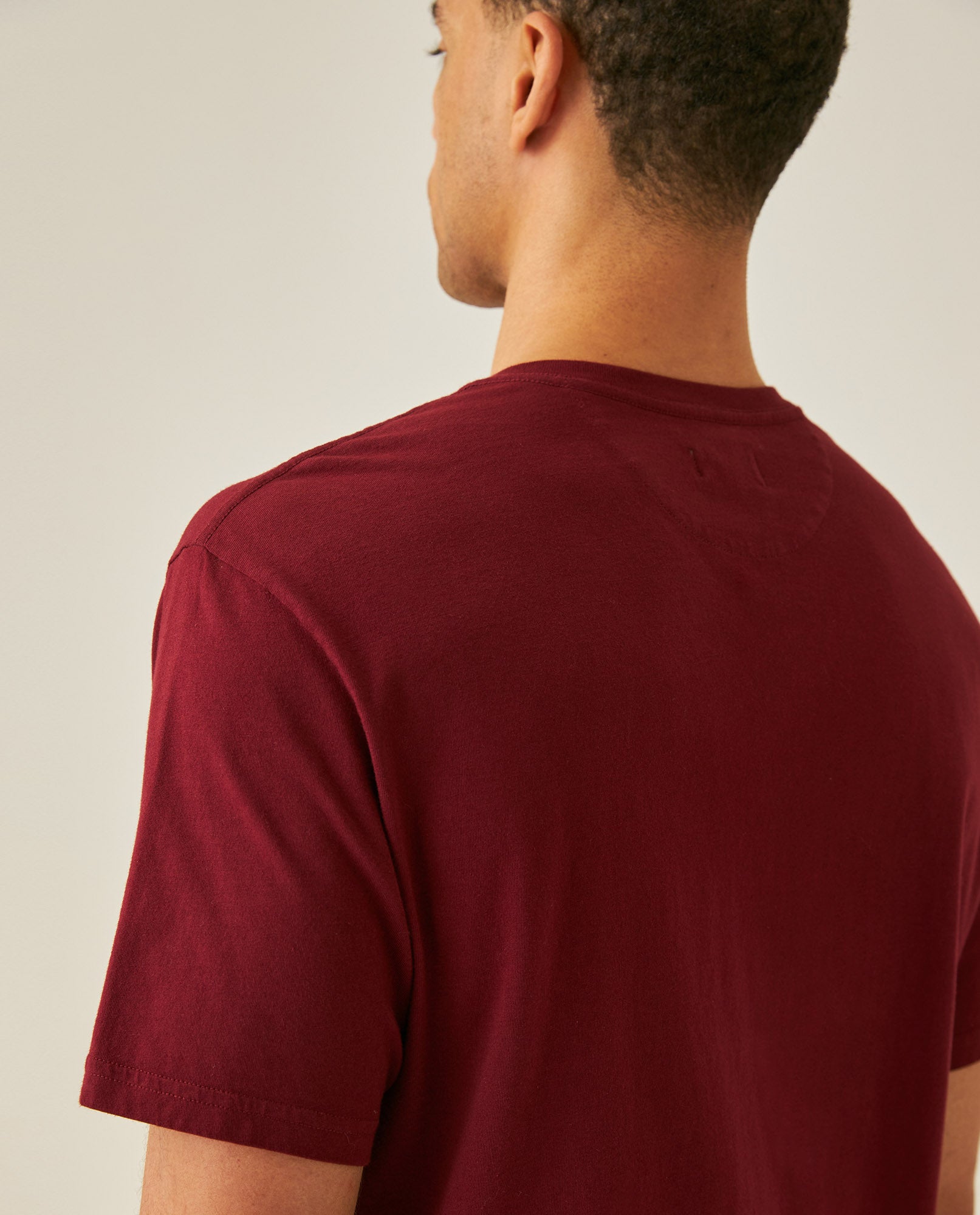 Mens T-Shirt Slim Fit Short Sleeve V-Neck Cotton Vibrant Embroidered Duck Heart Point - Red 63_641H000_ROJ191522_7