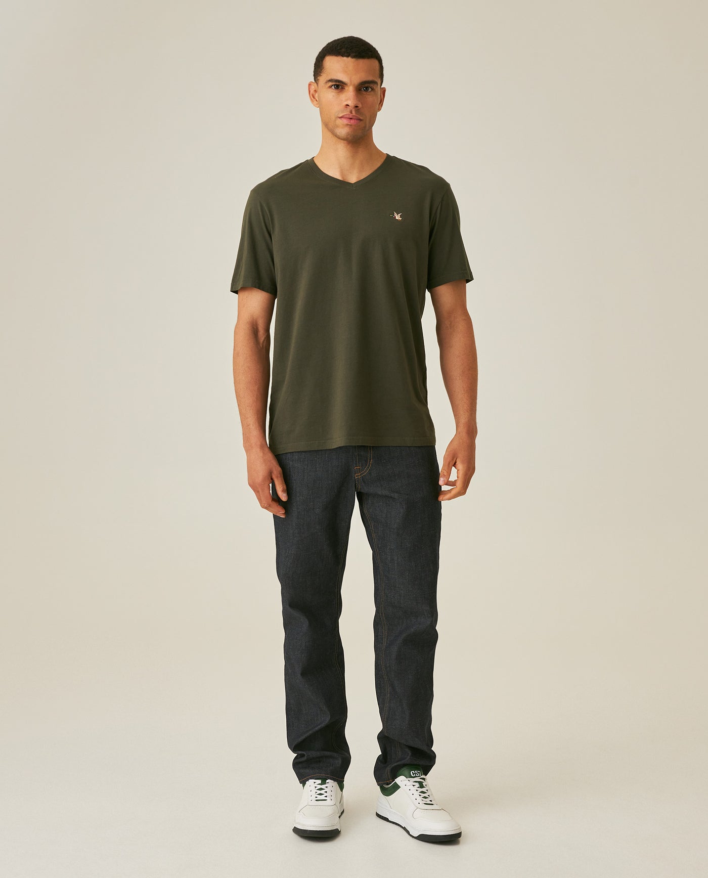 Mens T-Shirt Slim Fit Short Sleeve V-Neck Cotton Vibrant Embroidered Duck Heart Point - Green 63_641H000_VER190414_4