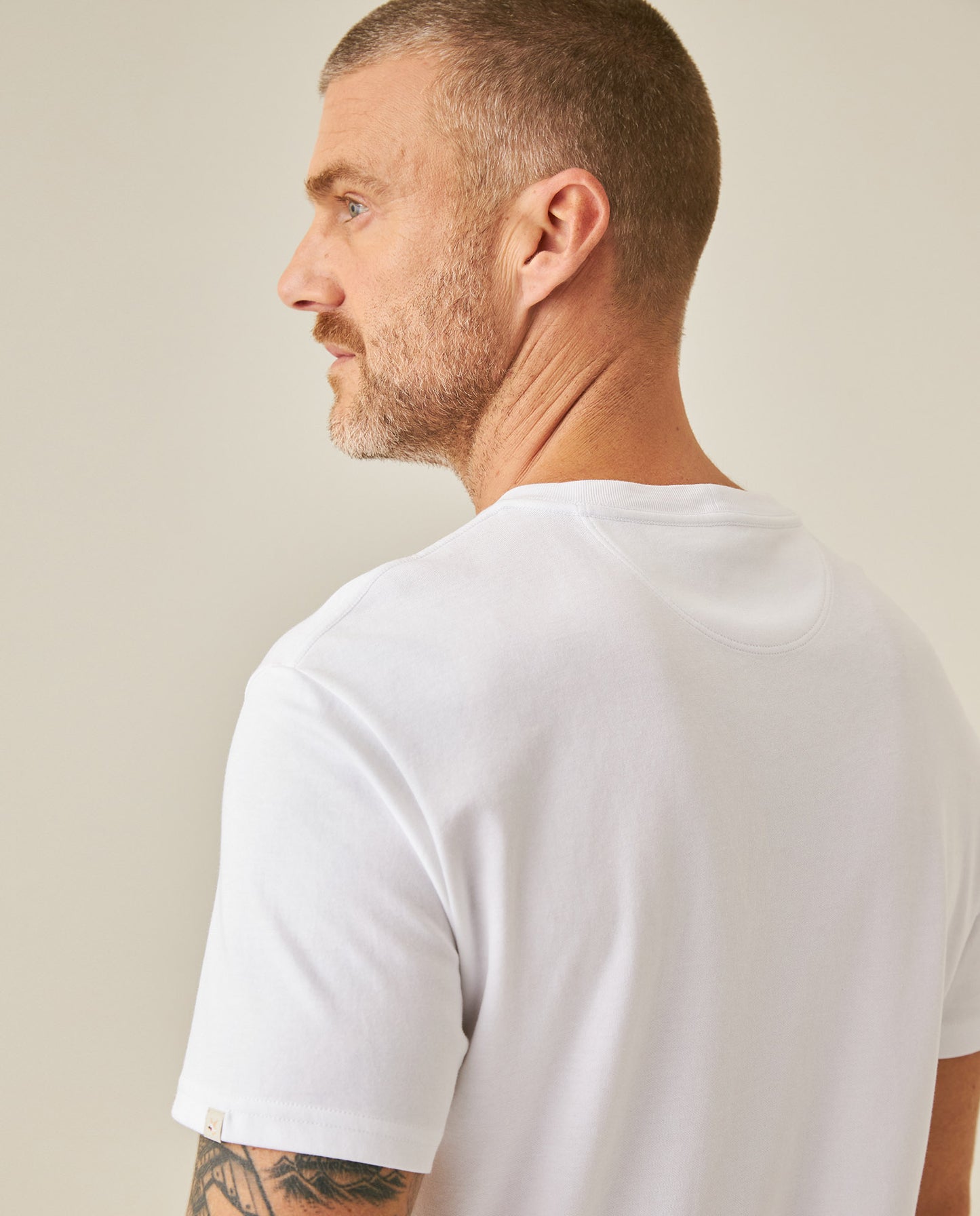 Mens T-Shirt Slim Fit Short Sleeve Cotton Polyester High Density Graphic Center Print Tactile Relief - White 63_641H002_BLA110601_7