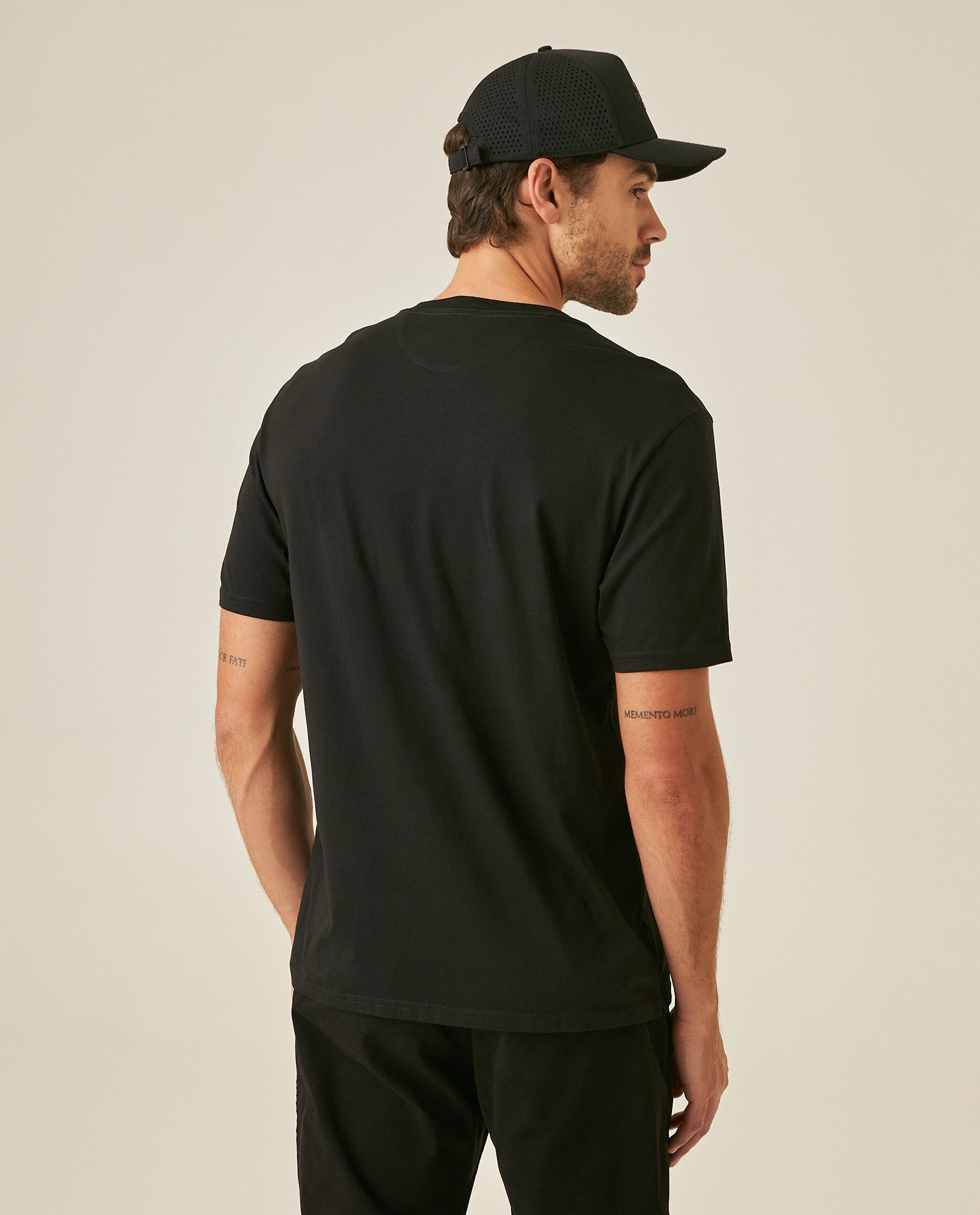 Mens T-Shirt Classic Fit Short Sleeve Cotton Jersey Normalized Patch-Style Graphics - Black 63_641H009_NEG194007_6
