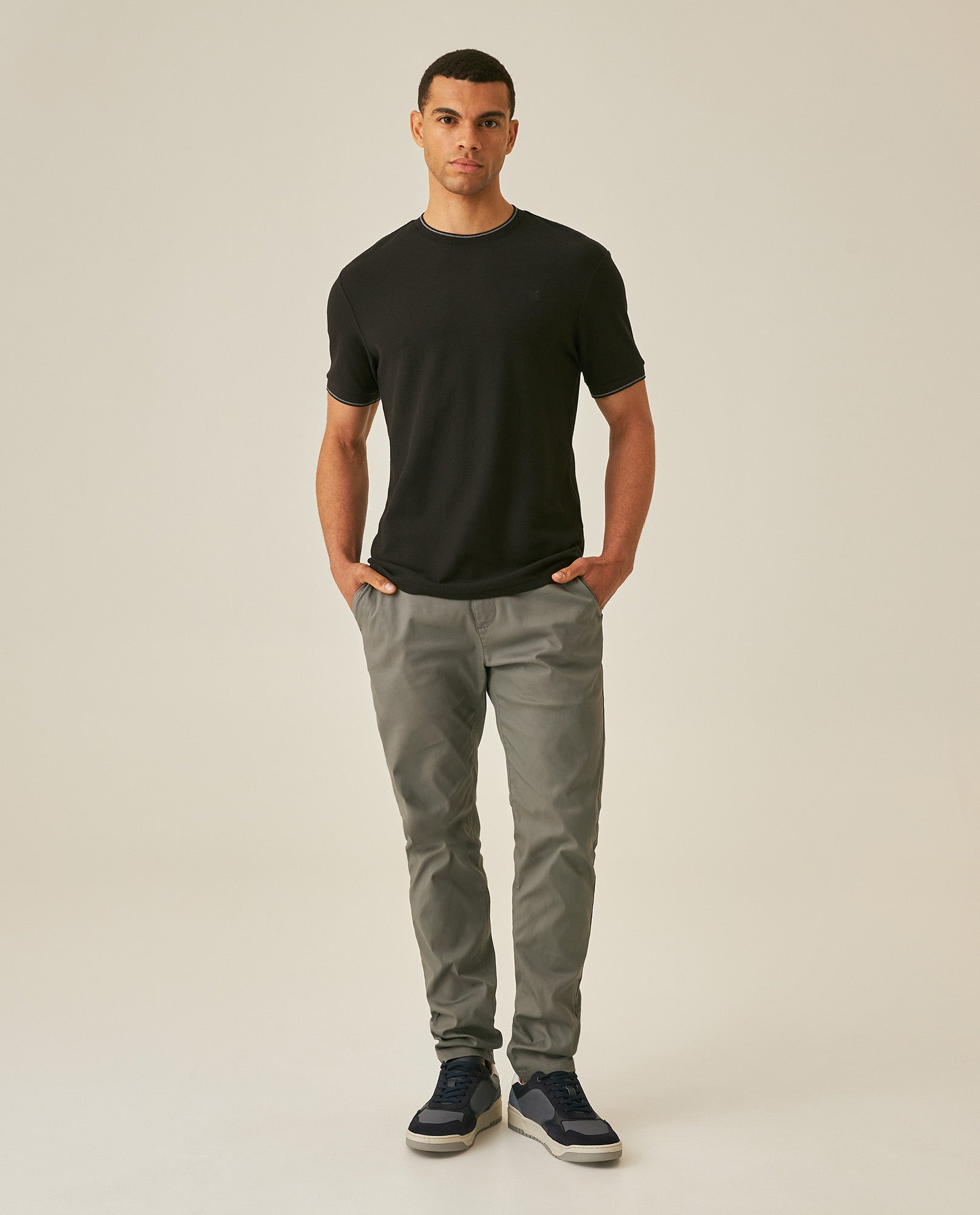 Mens T-Shirt Slim Fit Short Sleeve Cotton Honeycomb Effect Knit Collar Cuffs Refined Structure - Black 63_641H013_NEG194007_4